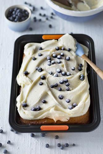 Vanilla Tray Cake with Blueberries